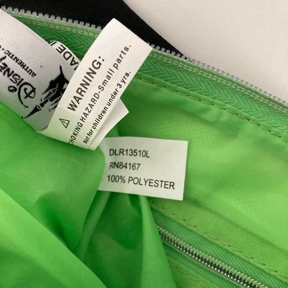 Disney Parks Vinylmation Crossbody Bag - 2 Outside Pockets & 1 Inside Zip Pocket - Picture 10 of 10